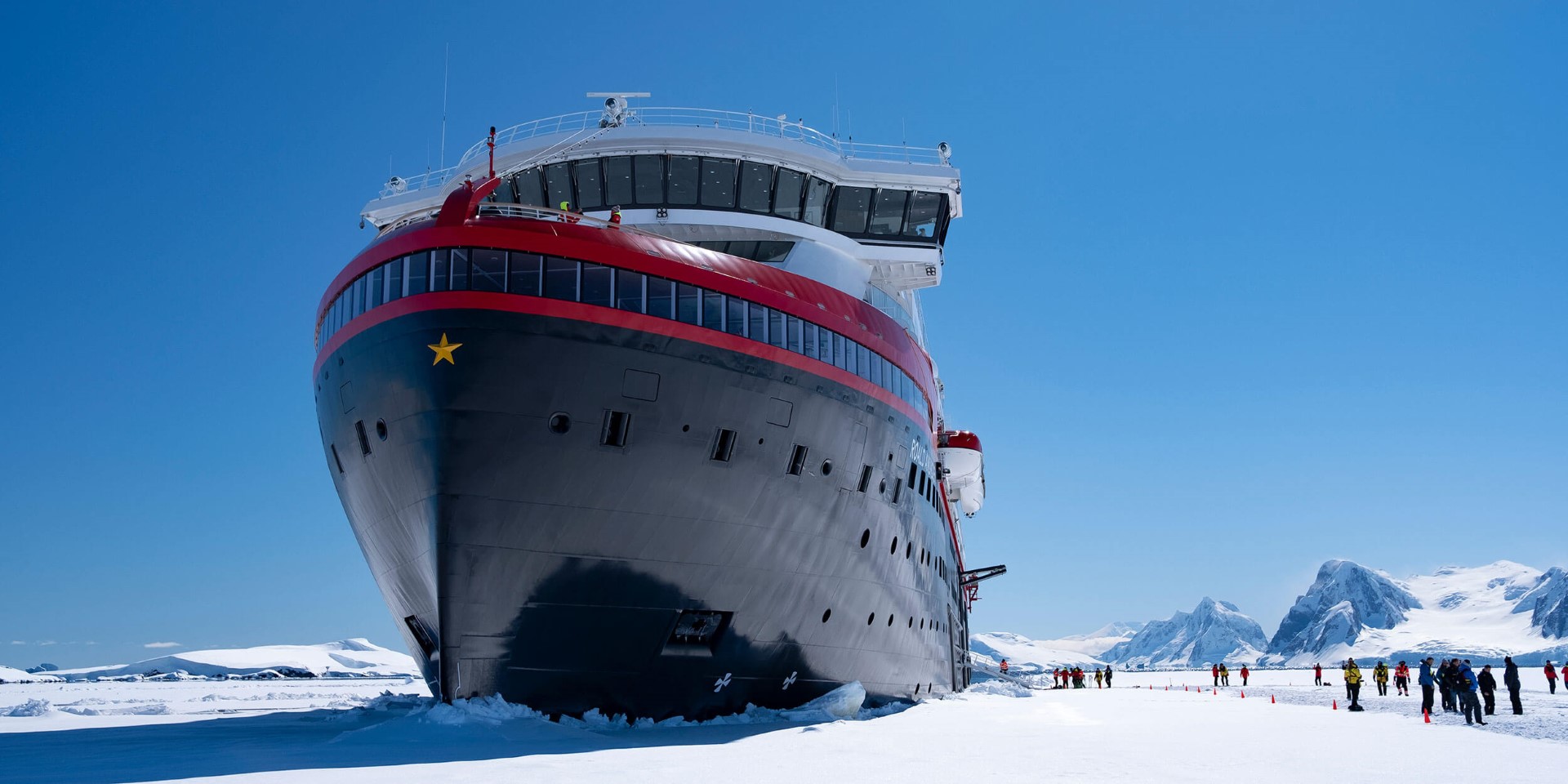 antarctica cruises december 2023